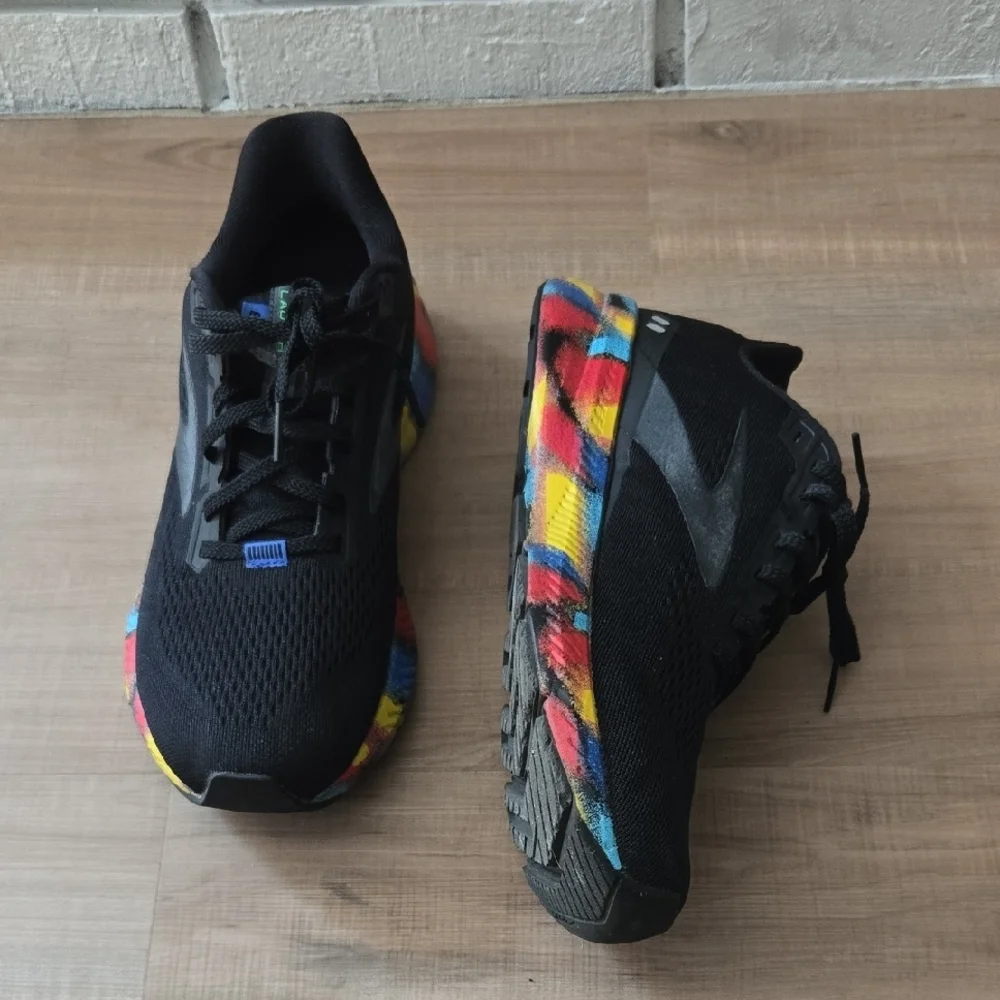 Brooks Black Multicolor Women's Sneakers - Picture 2 of 4